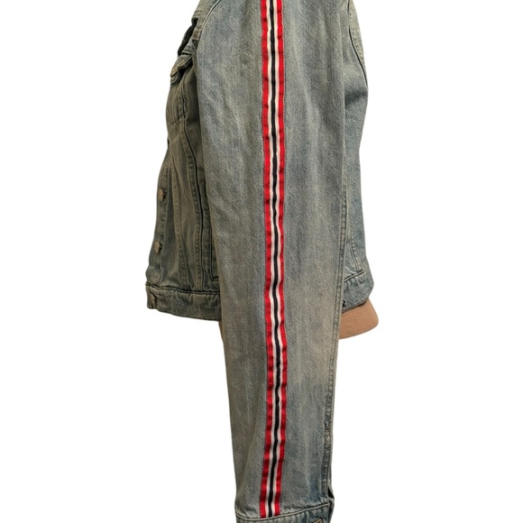 Guess Jean jacket Xl red white& blue stripe down sleeves - Picture 3 of 5